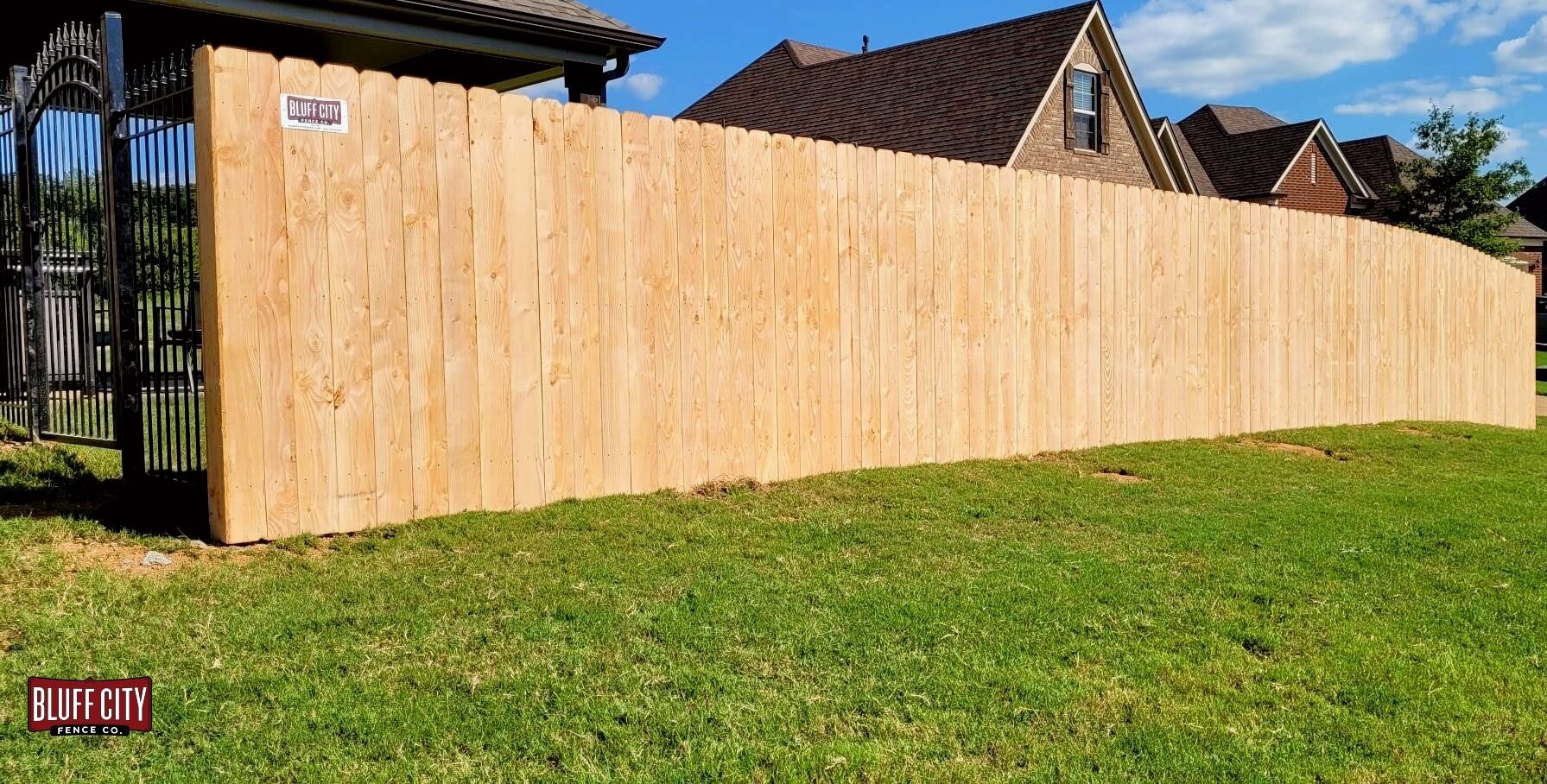 Fence Options to Reduce Backyard Noise Pollution 
